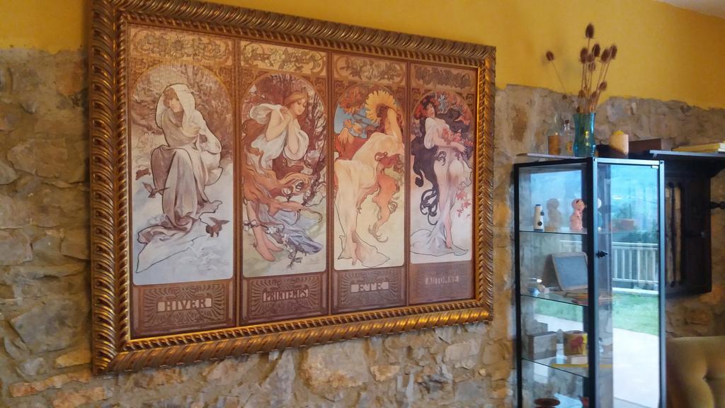 Escuelas De Fuentes Villaviciosa  Esterno foto